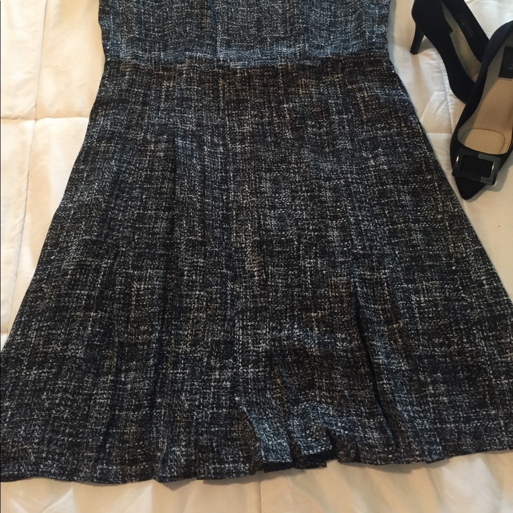 Every day dress, or perfect for the office. - Picture 2 of 2
